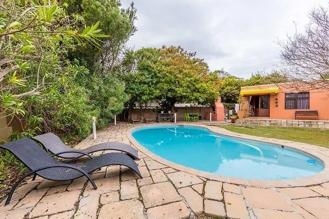Forest Drive Lodge Città del Capo Bed & Breakfast